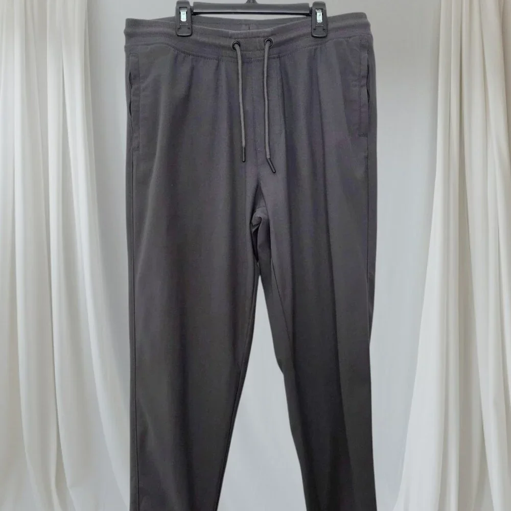 CALVIN KLEIN Men's Lightweight Tapered Drawstring Joggers Gray Size M